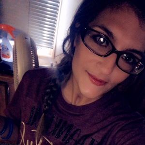 Meet your Posher, Kacie